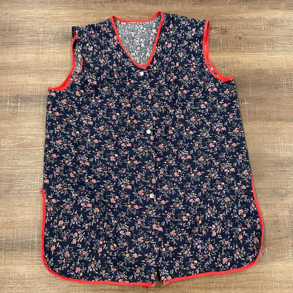Vintage Floral‎ Cobbler Apron Smock Navy Blue Red Ditsy Flower Button Pockets